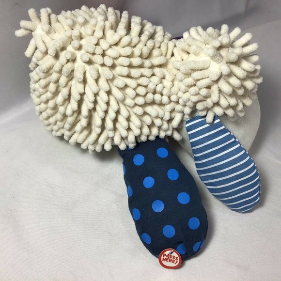 Wee Believers Louie the Lamb Talking Plush Lords Prayer Textures - Picture 2 of 8